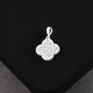 Clover Pendant in Italian 925 Sterling Silver